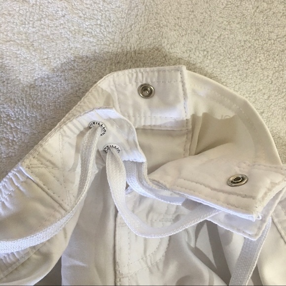 O’Neill women’s athletic shorts size 9 - Picture 3 of 5